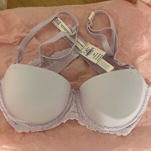 Victoria’s Secret Elegant Lavender Lace Bra, 34C